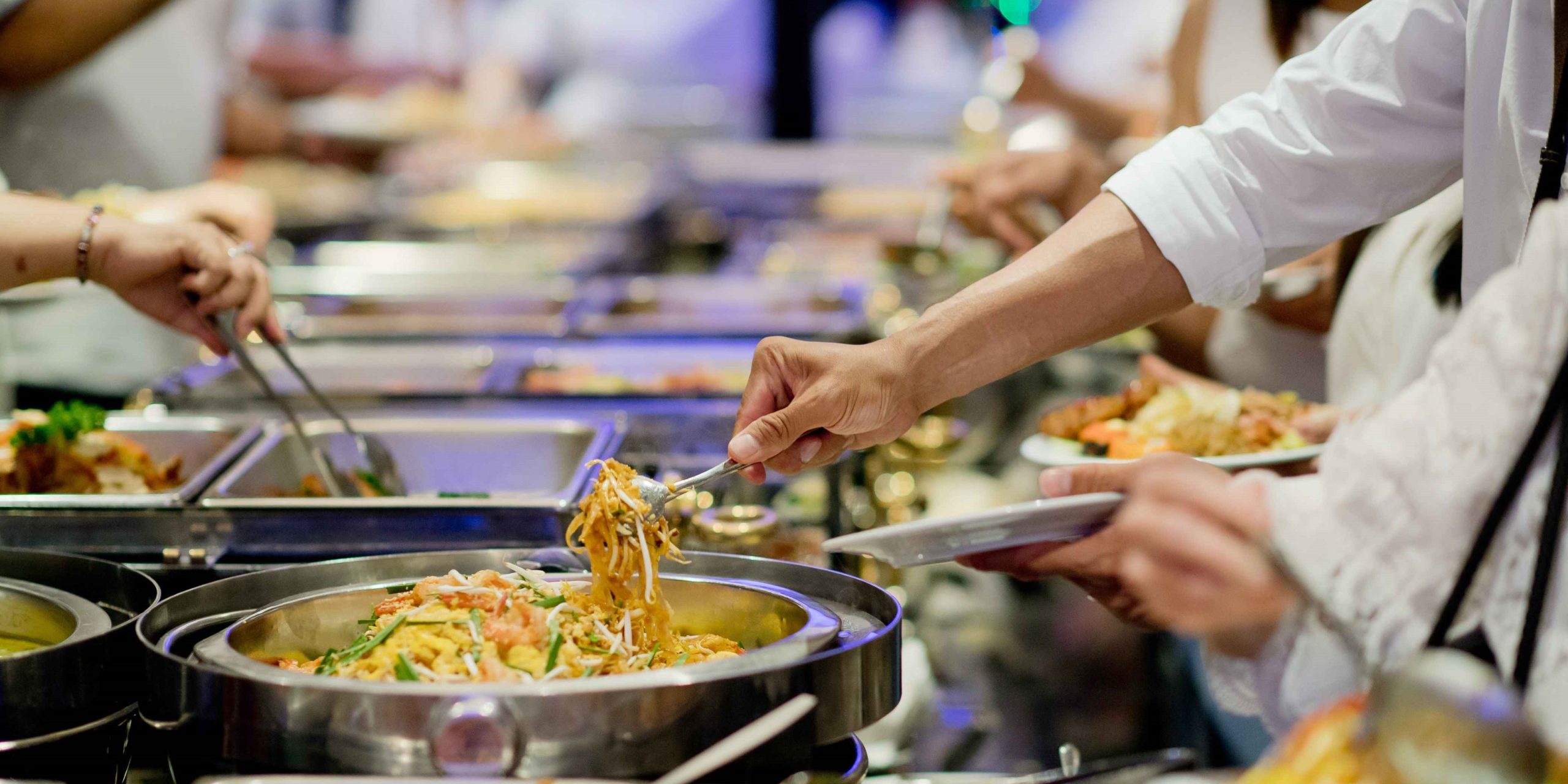 How to choose wedding catering services to make events unforgettable in 2025